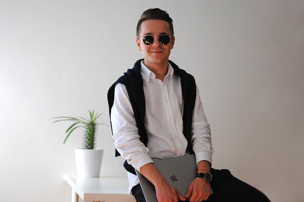 eyerim office series, creative office, Daniel the partnership & marketing guru wearing Ray-Ban Round Sunglasses